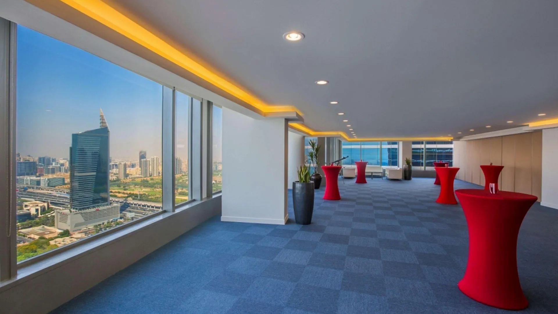 ****  דובאי Media One Hotel איחוד האמירויות הערביות