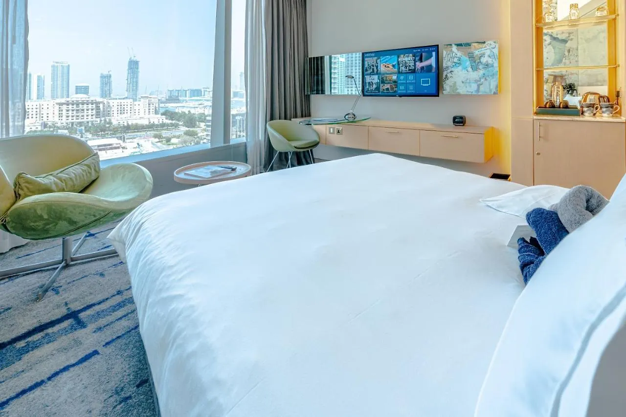Media One Hotel Dubai 4*,