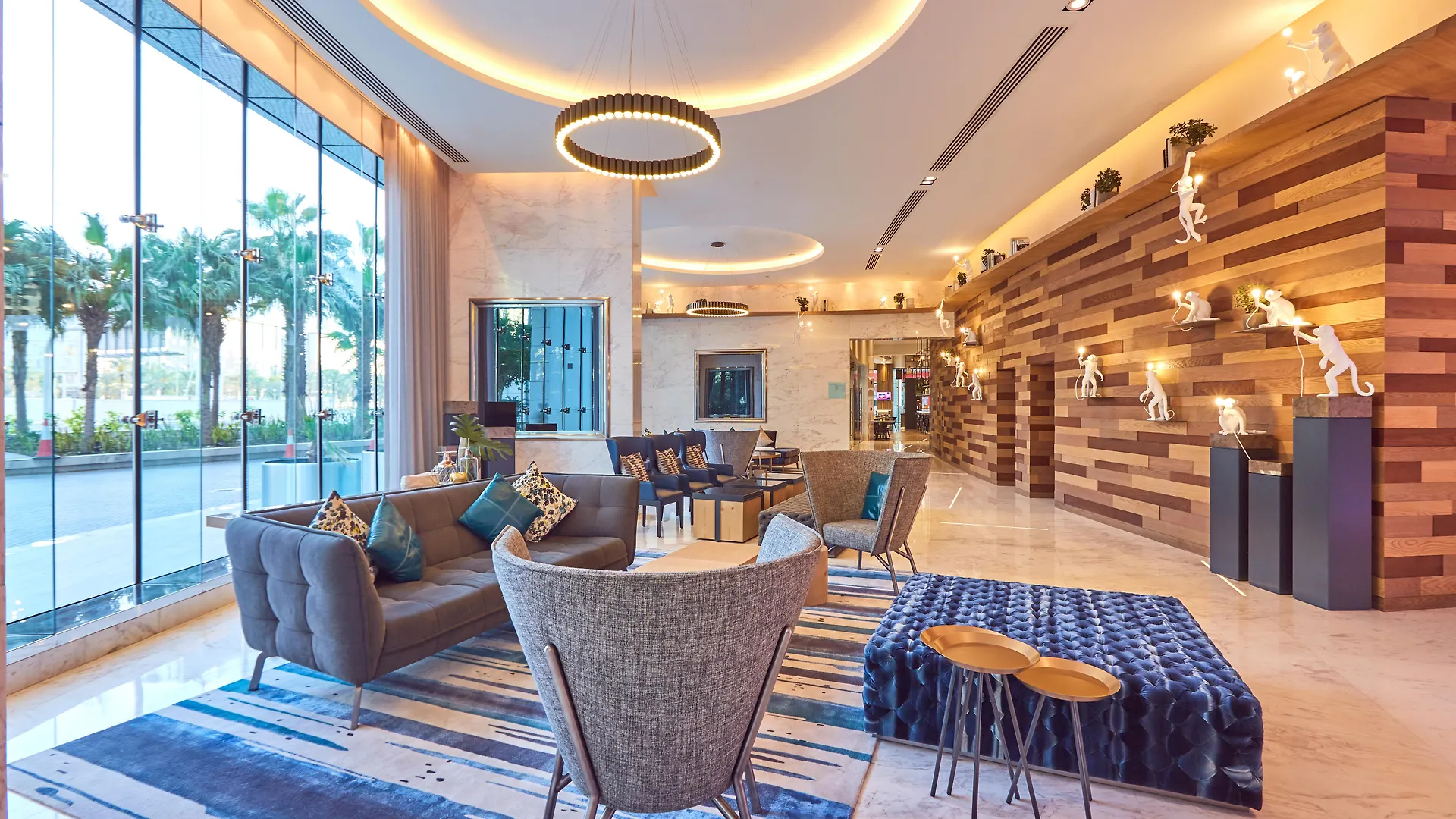 ****  Media One Hotel Dubai United Arab Emirates