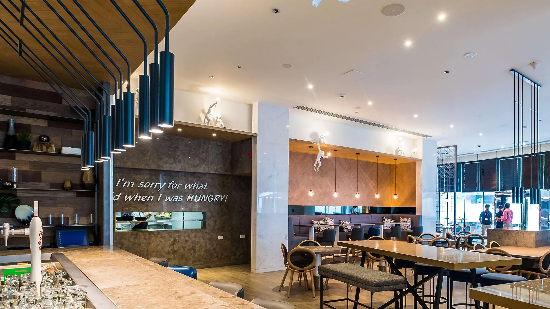 ****  Media One Hotel Dubai United Arab Emirates